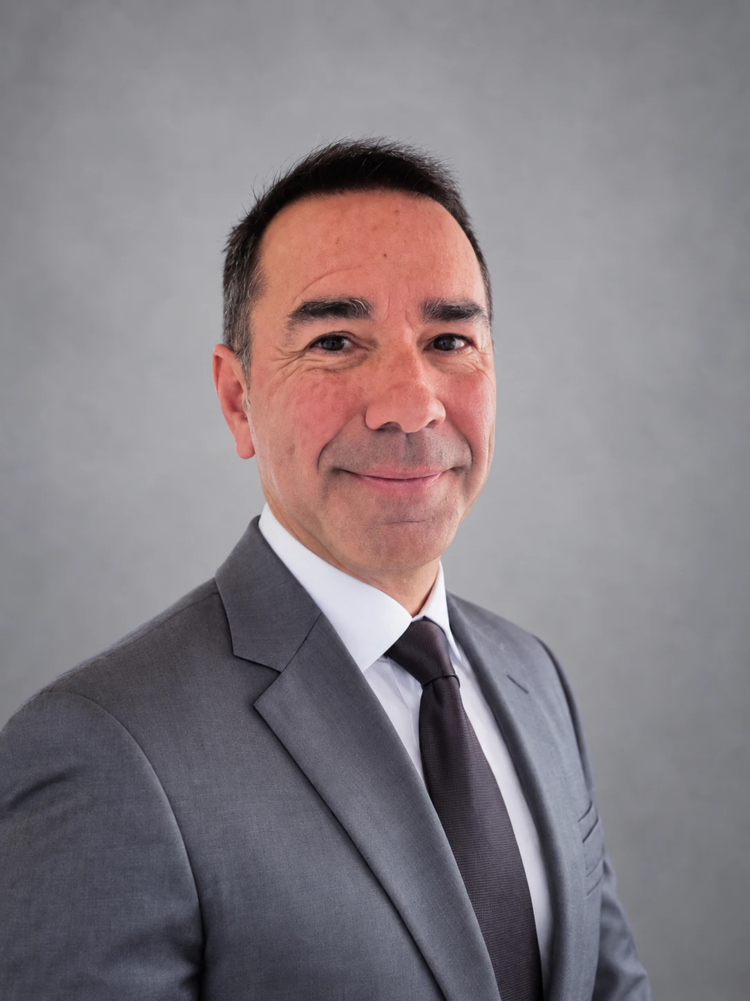 Portrét: Dr. Uberto L. Mondolfi
